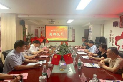 【喜讯】 南昌工程学院博士工作站授牌仪式圆满举行， 我司与高校携手共筑水利科技创新高地